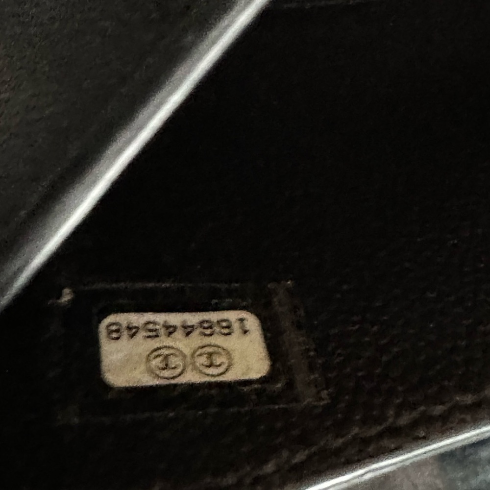 Chanel Caviar iPad/ Tablet Case Bag Crossbody Chain CC - Picture 11 of 15